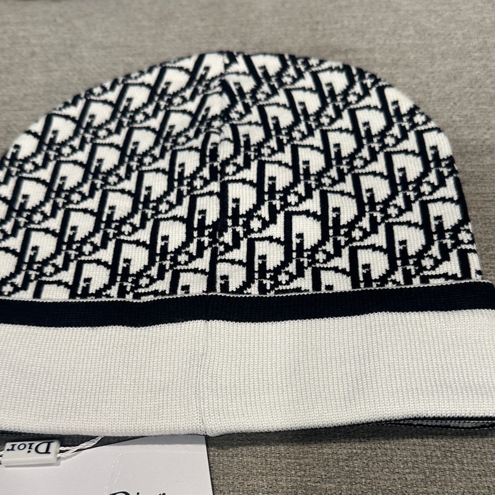 Dior Black and White Logo Knit Beanie - Picture 3 of 3